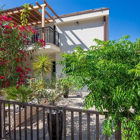 טרפאניי Apartment Gracija מראה חיצוני תמונה